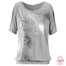 Cargar imagen en el visor de la galería, Polera pluma
